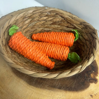 Natural Woven Rabbit Food Bowl Set with carrot chew toys