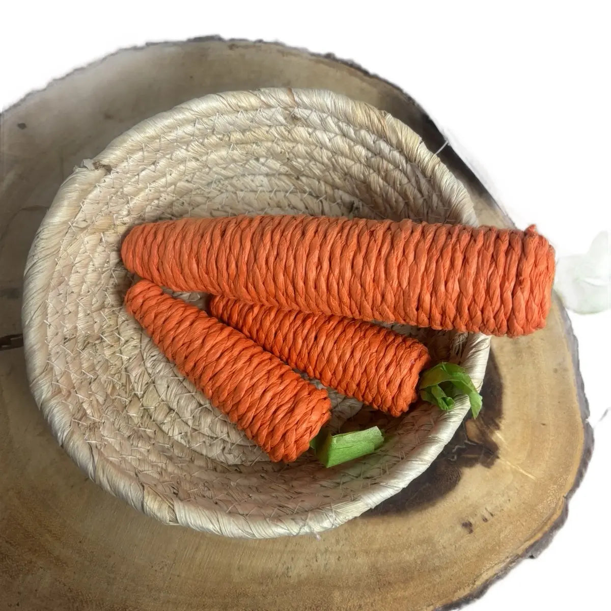 Natural Woven Pet Food Bowl Set for Bunny Rabbits wNatural Woven Rabbit Food Bowl Set natural pet feeding accessoryith Carrot Chew Toys (1 Basket & 3 Carrots)